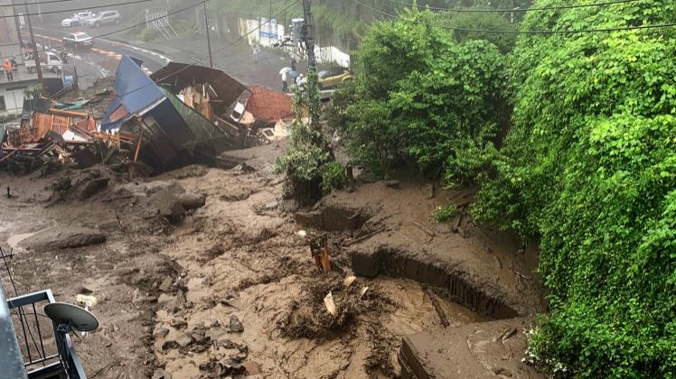 Japonya’yı vuran sel ve heyelanın bilançosu netleşiyor: 2 ölü